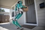 Ford тестирует роботов для доставки пакетов - фото 4