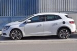 Renault приступил к тестам гибридного исполнения модели Megane - фото 3