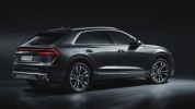 Audi представила заряженную версию купе-кроссовера Q8 - фото 3