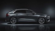 Audi представила заряженную версию купе-кроссовера Q8 - фото 5