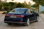   : Audi     S8 -  8