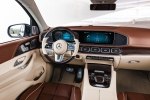 Кроссовер Mercedes-Maybach GLS сохранил кузов донора - фото 29