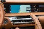  Lexus LC:  10   Android Auto -  25