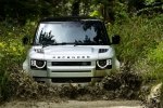 Land Rover Defender    -  12
