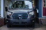 Ток транзитом: Ford представил электрический фургон - фото 4