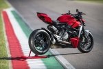   Ducati Streetfighter V2 -  13