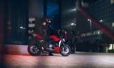   Ducati Streetfighter V2 -  16