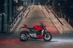   Ducati Streetfighter V2 -  20