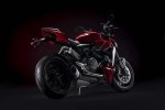   Ducati Streetfighter V2 -  4