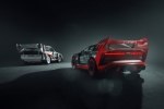 Audi Hoonitron:      -  7