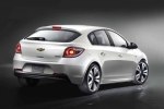   Chevrolet Cruze    -  2