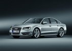  Audi    4,0- twin-turbo V8 -  2