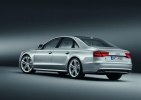  Audi    4,0- twin-turbo V8 -  3