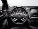   Mercedes Benz ML63 AMG 2012 -  7