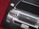 Toyota Land Cruiser    -  2