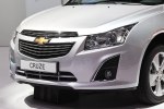 Chevrolet Cruze:    -  7