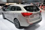 Kia Ceed     -  23