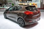 Kia Ceed     -  4