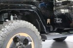   Chrysler     300 Ruyi,  Jeep -  Wrangler Dragon -  24