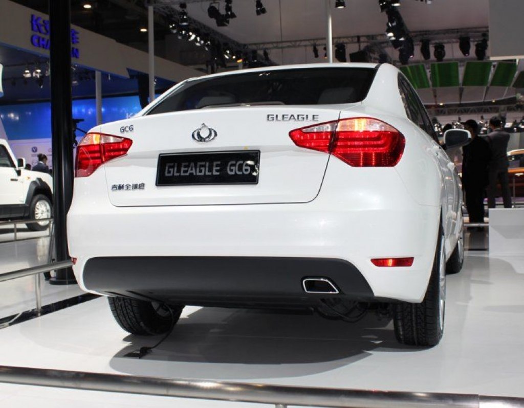 Geely на китайском