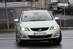 Opel    Astra   -  4