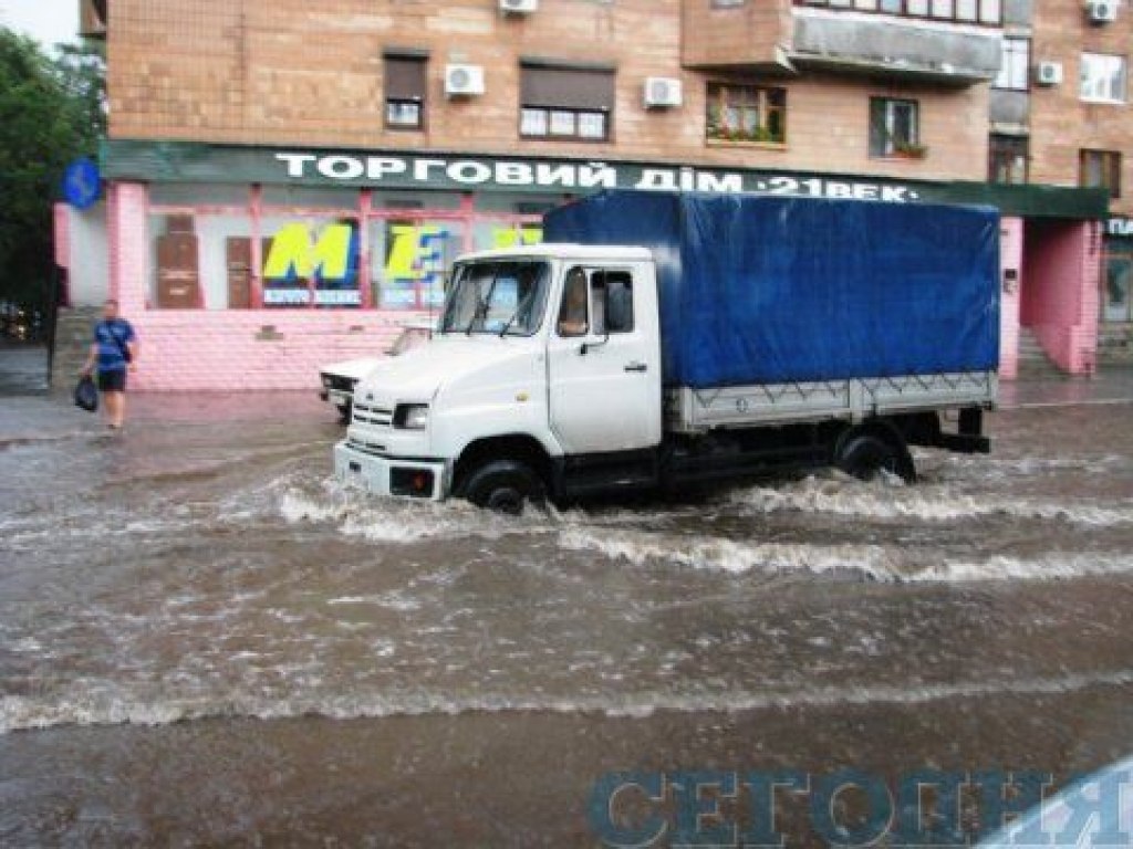 Машина на воде самара