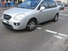   :   Kia Carens  - -  5