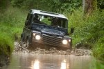 Land Rover Defender  -  15