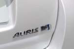    Toyota Auris Touring Sports -  13