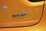 Renault Clio      -  6