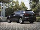      Mazda CX-9 -  2