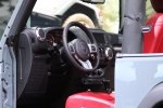 Jeep Wrangler Rubicon:   -  11