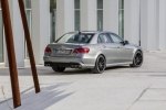  Mercedes-Benz E 63 AMG    3,6  -  14