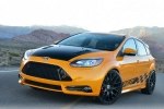     Ford Focus ST    -  1