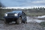 Land Rover Defender    -  14