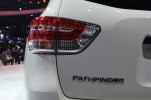 Nissan Pathfinder      -  9