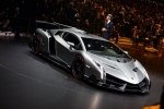     Lamborghini Veneno    -  5