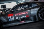Nissan       GT-R -  24