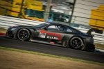 Nissan представил для японского чемпионата новый гоночный GT-R - фото 37