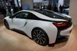   BMW i8    -  2