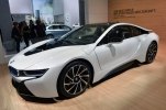   BMW i8    -  3