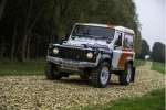   Land Rover Defender   -  4