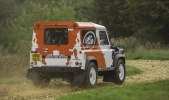   Land Rover Defender   -  6