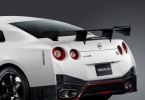 Nissan GT-R    -  13