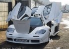   McLaren F1,   320 / -  1