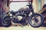   Triumph Thruxton -  9