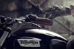  Triumph Bonneville T100 Black 2013 -  7