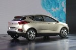 Geely Emgrand Cross Concept    -  3