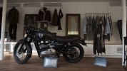 10  Triumph T100 Bonneville Avirex -  9