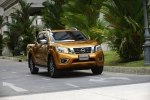 Nissan    Navara -  14